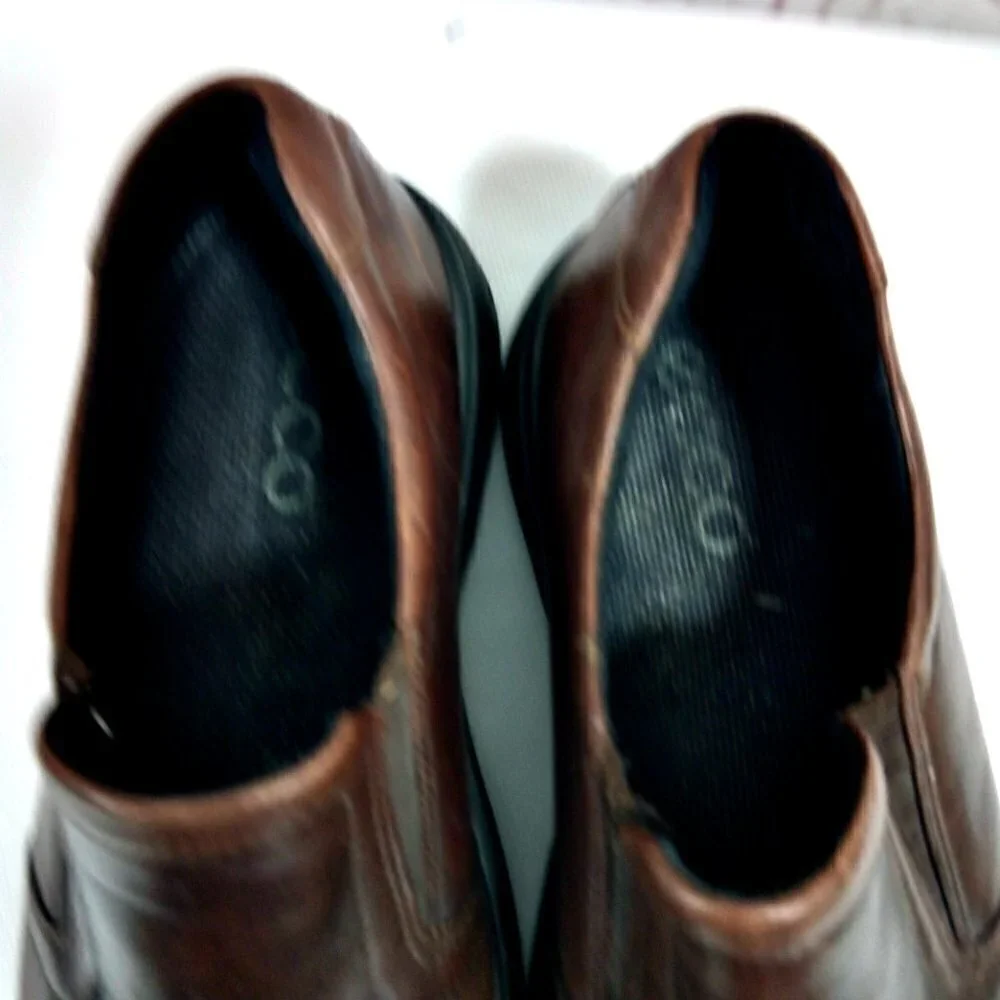 Ecco Shock Point Brown Slip On Loafer Dress Shoes US 9-9.5 EU 43